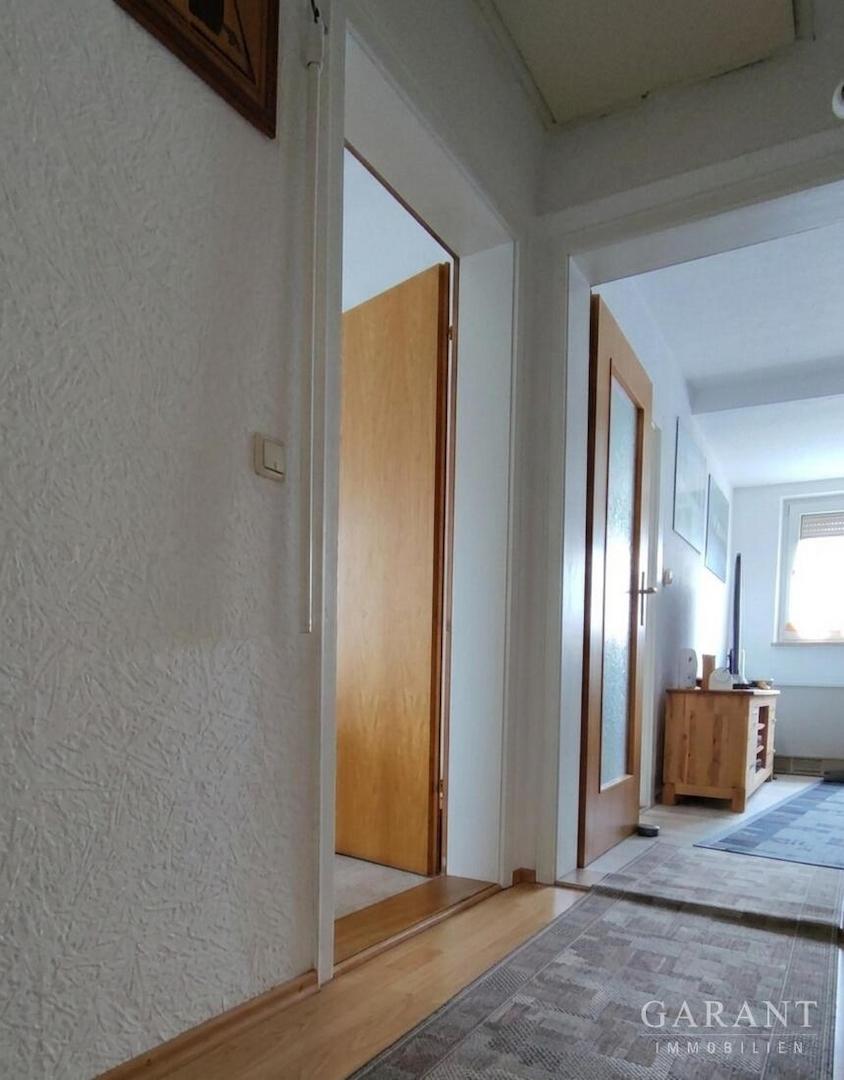 11) Flur Obergeschoss