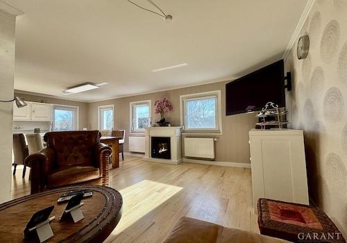 Wohn und Essbereich.