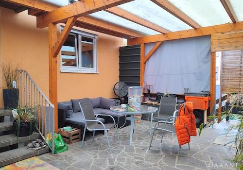 Terrasse Haupteingang