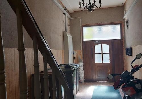 Eingang Haus 46 - Teil 1