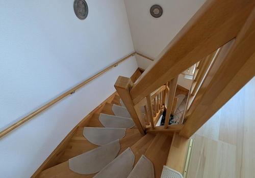 OG-DG-Verbindungstreppe-B1