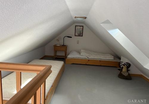Spitzboden mit Schlafmöglichkeiten