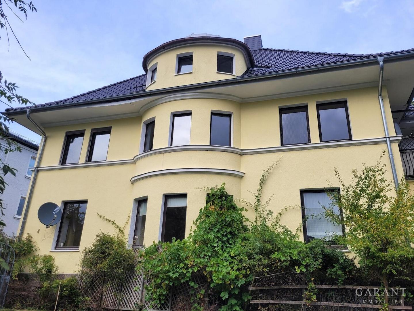 Voderseite mit neuen Anstrich