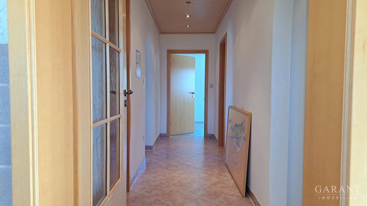 im ersten Stock geht es etwas moderner zu.