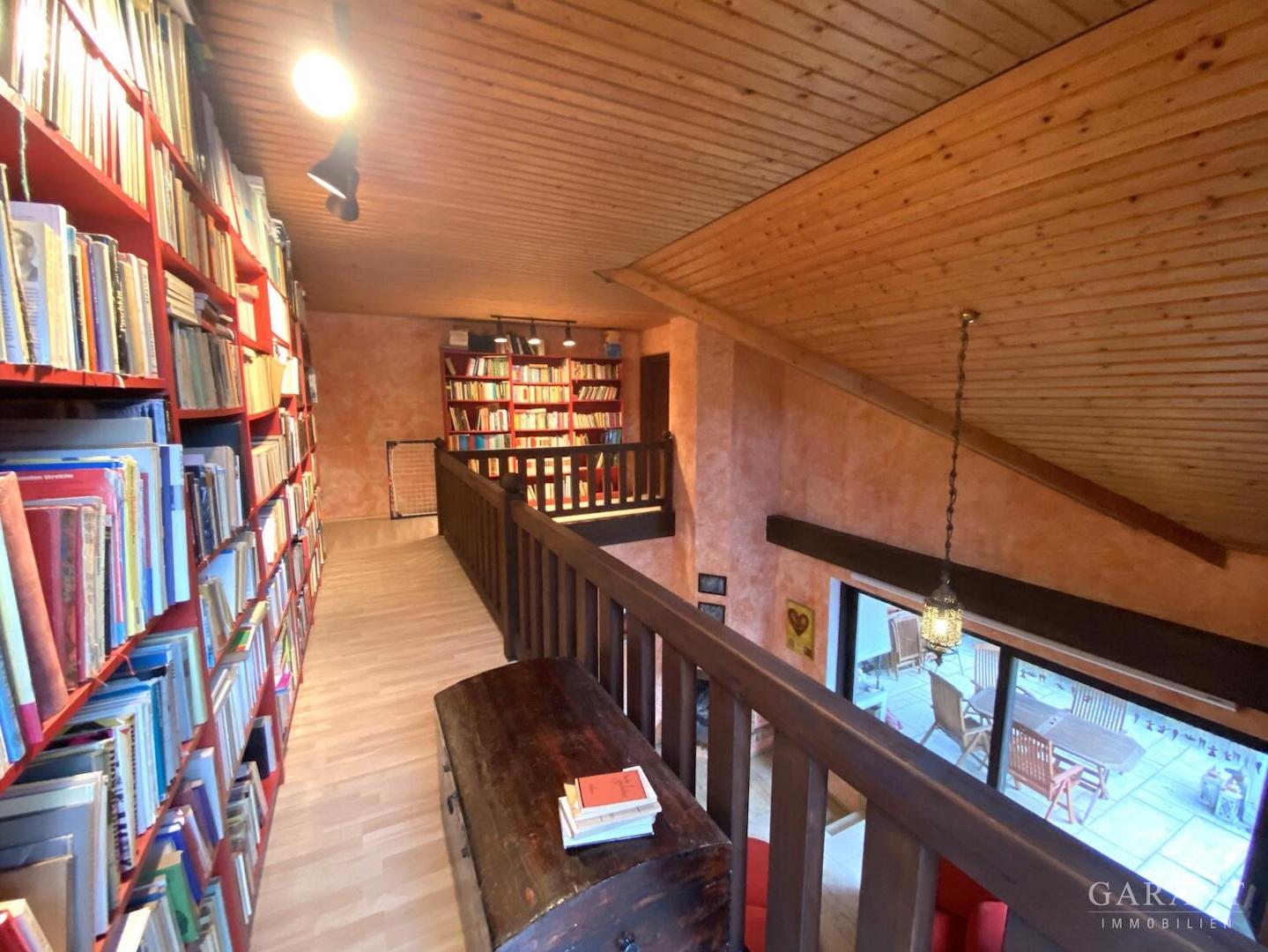 Galeriebereich im DG