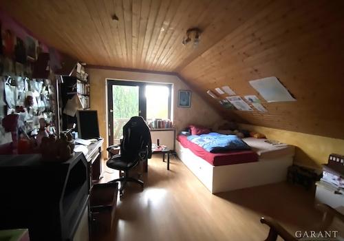 Blick in ein DG -Zimmer
