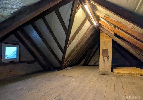 PXL 20251006 160217800