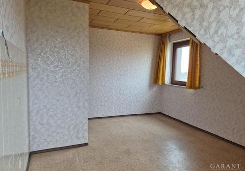 Küche oder Schlafzimmer DG