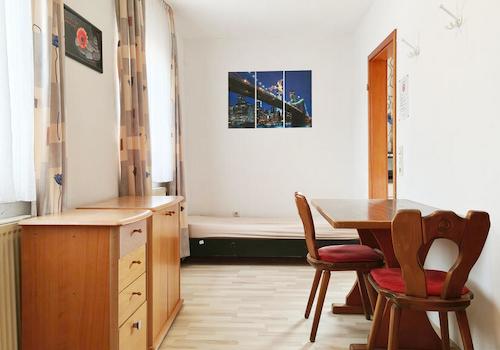 Wohnen/Schlafen/Essen