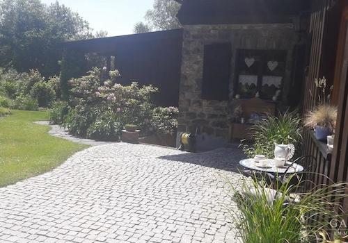 Eingangsbereich Ansicht Sommer