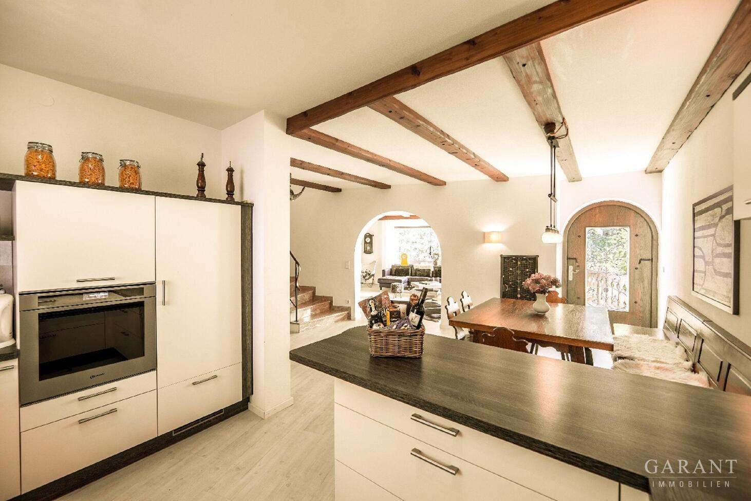 Lena  Interior - Kuche B    resized 1