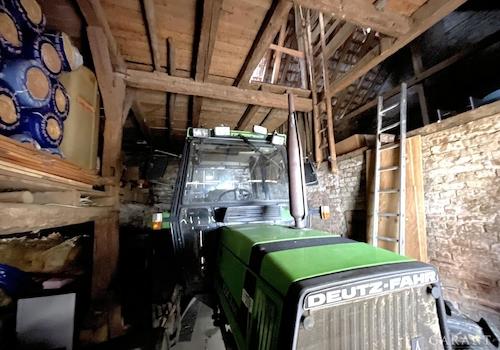Blick in die Scheune