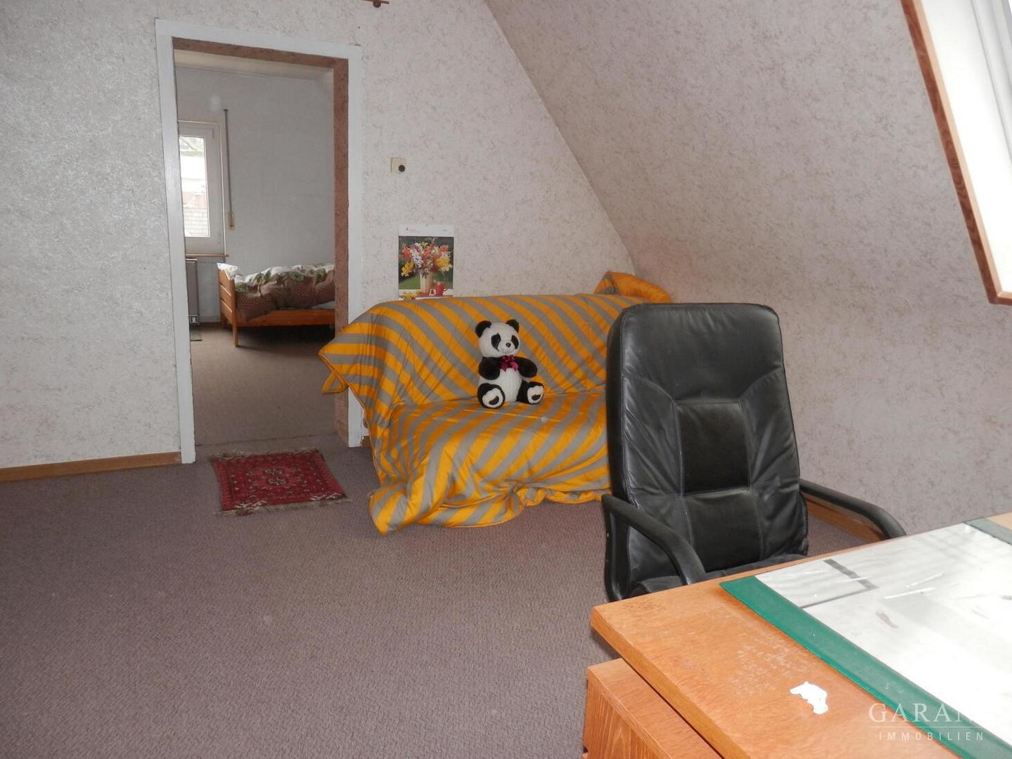 2-Zusatzziimmer-im-Spitzgiebel