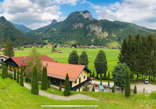 Eingebettet in Berge