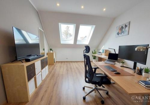 9) Wohnbeispiel Büro OG