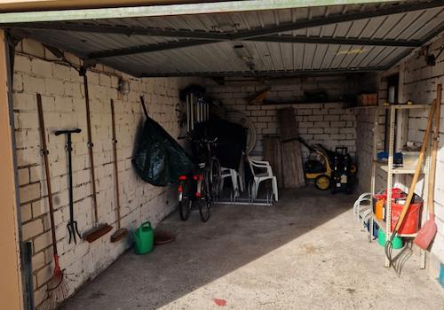 Gemeinschaftliche Fahrradgarage