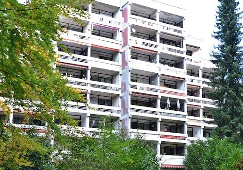 Angeboten wird Penthousewohnung auf der Ostseite