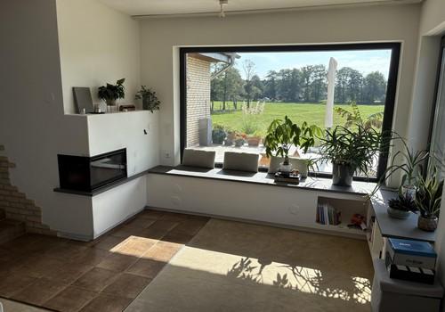 Wohnzimmer mit Grundofen