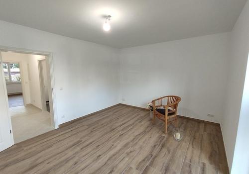 Wohnzimmer, Flurblick