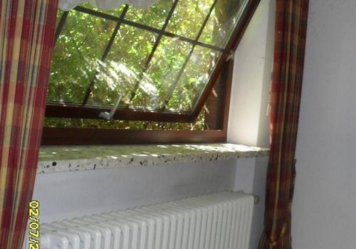 Pausraum m. Schwingflügelfenst