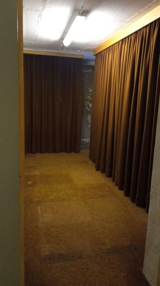 Vorratsraum - Durchgang