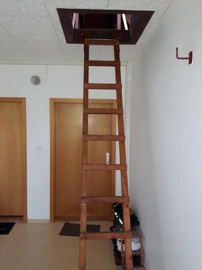 Aufgang ins Kriechdach