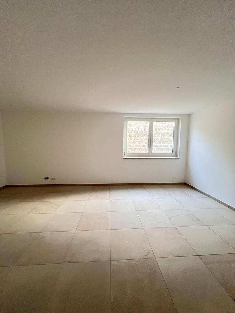 Zimmer 1 , Untergeschoss