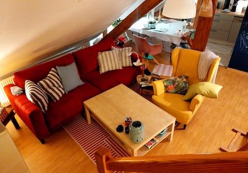 Blick in Wohnbereich