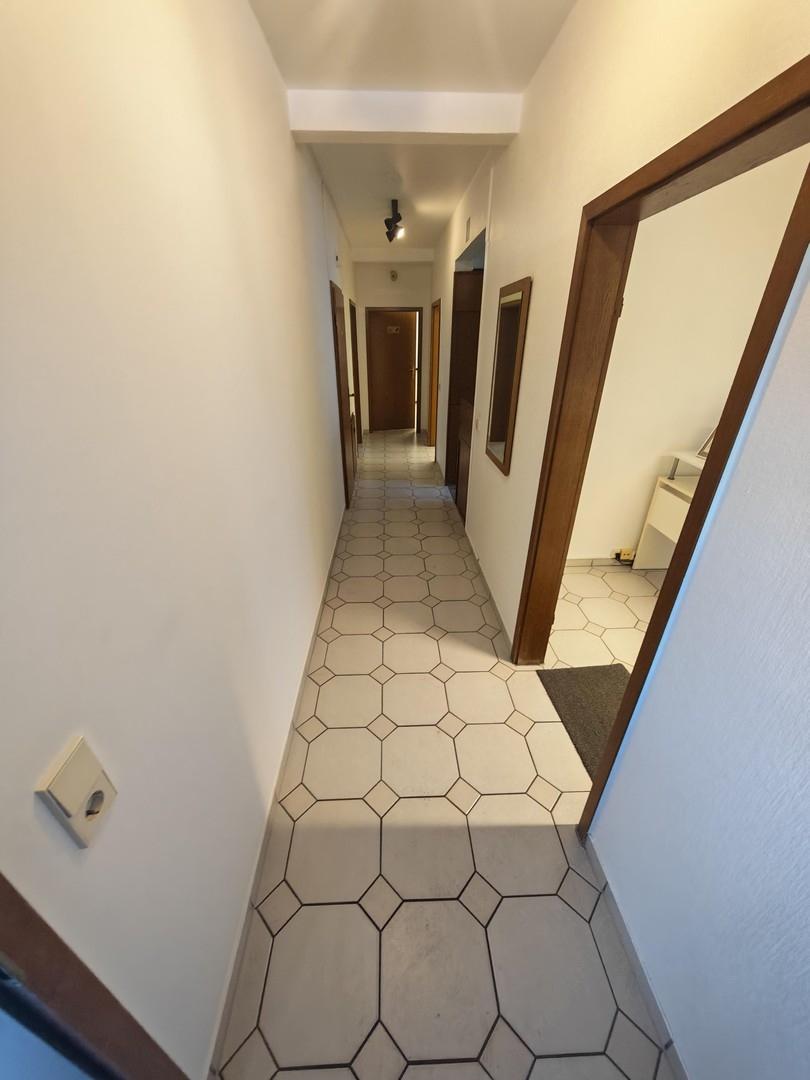 Flur Einliegerwohnung / Praxis