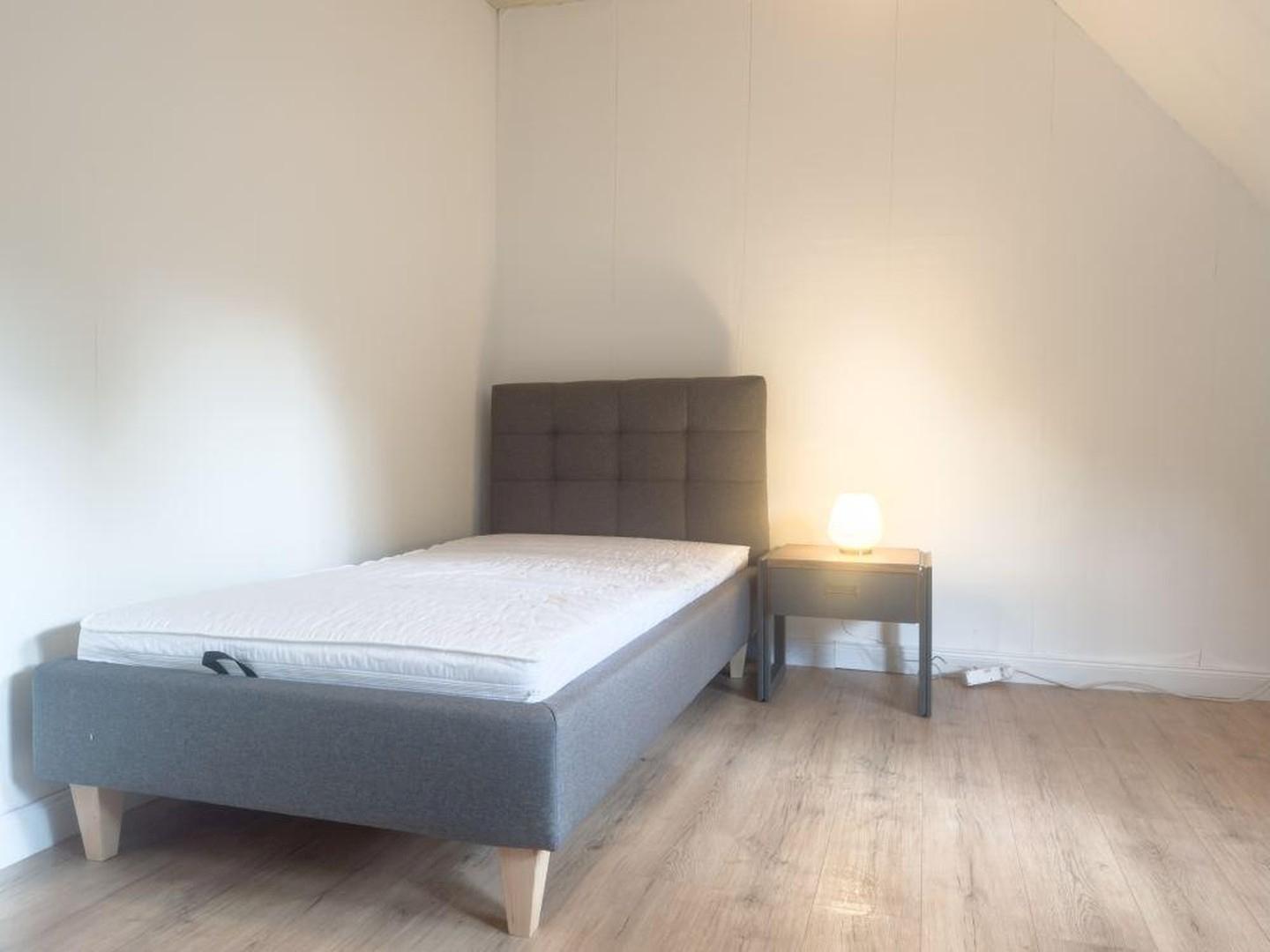 OG Hinten Links (Zimmer 3)