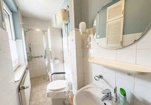 Badezimmer Erdgeschoss