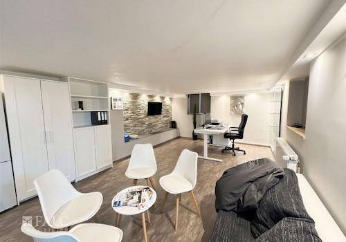 Büroräume im Keller