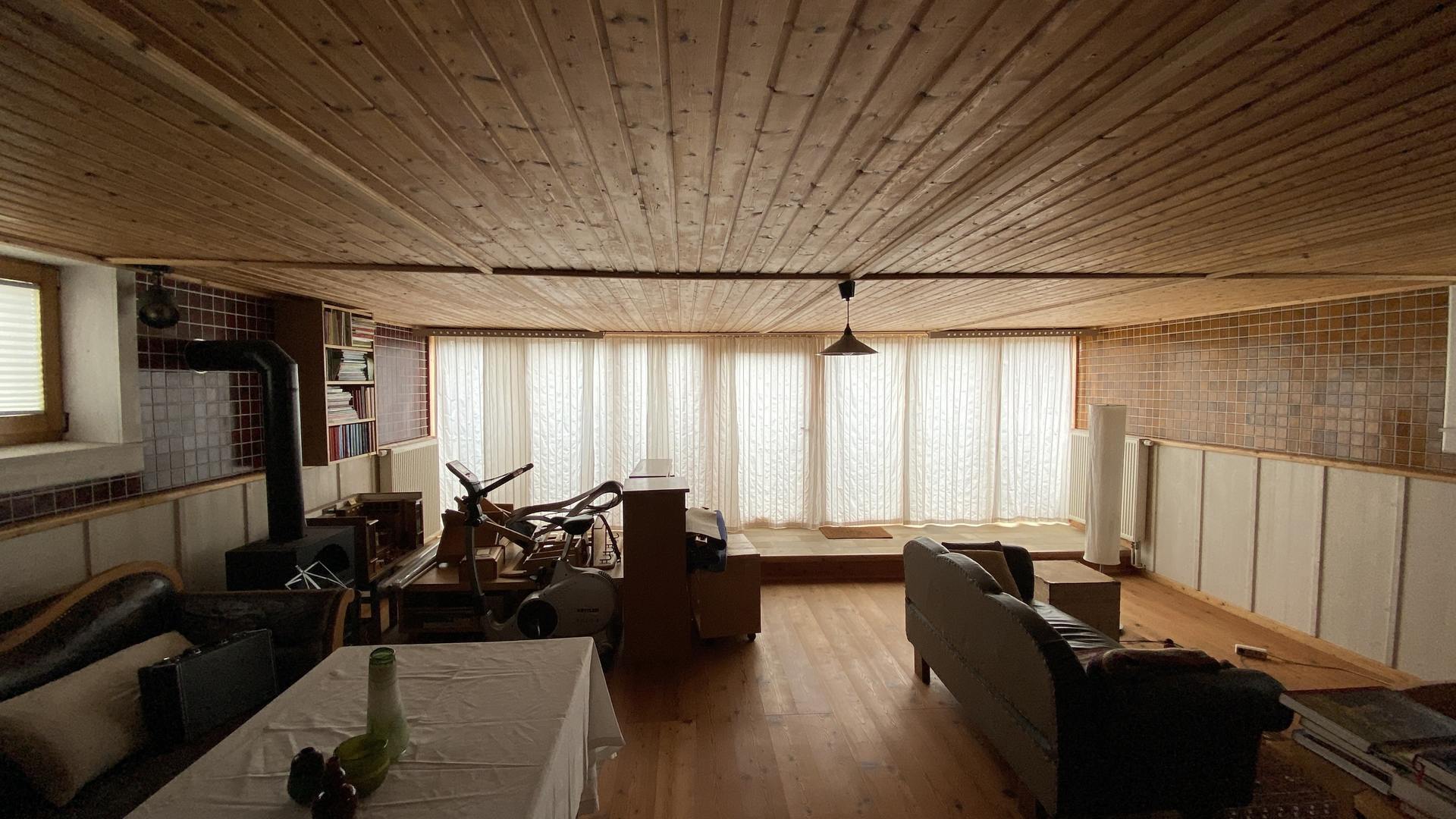 Raum Untergeschoss (ehemals Schwimmbad)