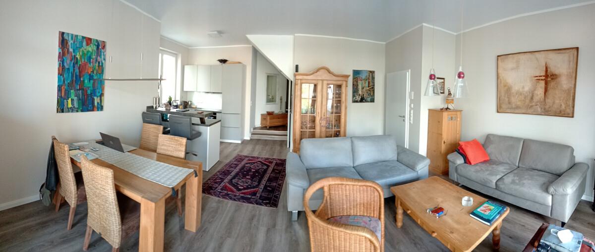 Wohnzimmer Weitwinkel 