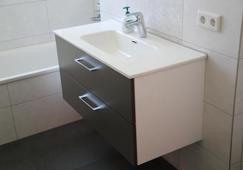 Bad - Waschb. mit Unterschrank