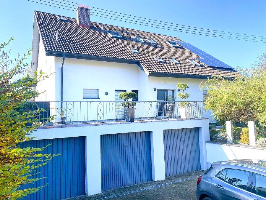 Aussenansicht Garagen