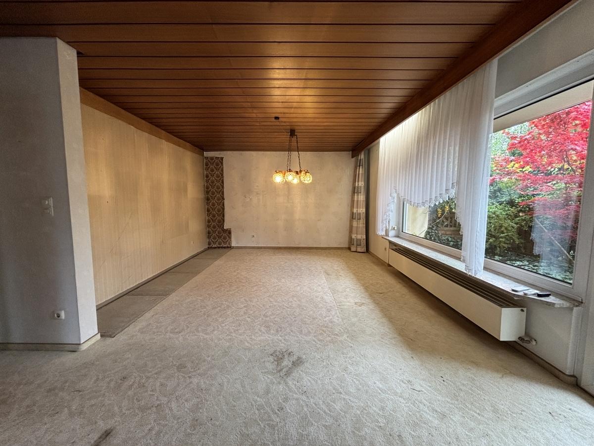 großes Wohnzimmer Erdgeschoss (1)