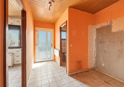 EG: Diele mit Garderobennische