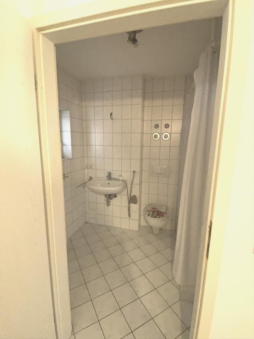 Blick ins Badezimmer
