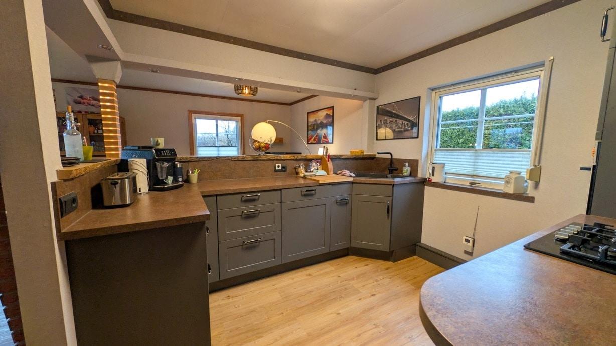 Offene Küche mit EBK