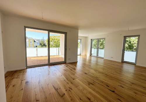 Offener Wohn- und Küchenbereich