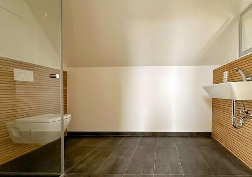 Duschbad im Dachgeschoss