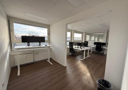 Büro hinten links