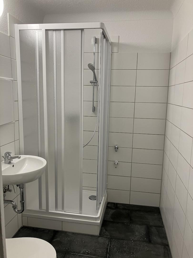 Muster badezimmer nach Sanierung