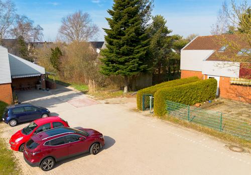 Luftaufnahme Parkplätze