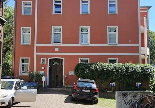 Gebäude Vorderseite