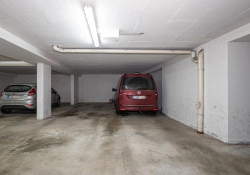 Tiefgaragenstellplatz
