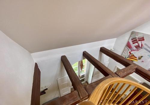 Galerie mit offenen Balken