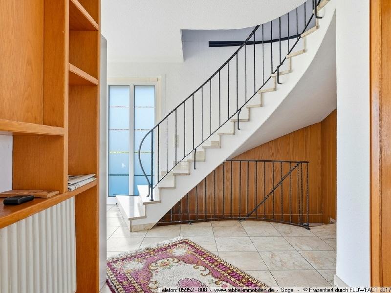 Flur - Eingangsbereich - Bild III