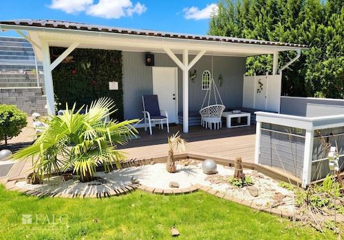 Terrasse Partyhäuschen